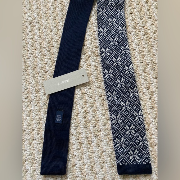 JCREW | Snowflake Knit Tie Slim - Picture 1 of 8